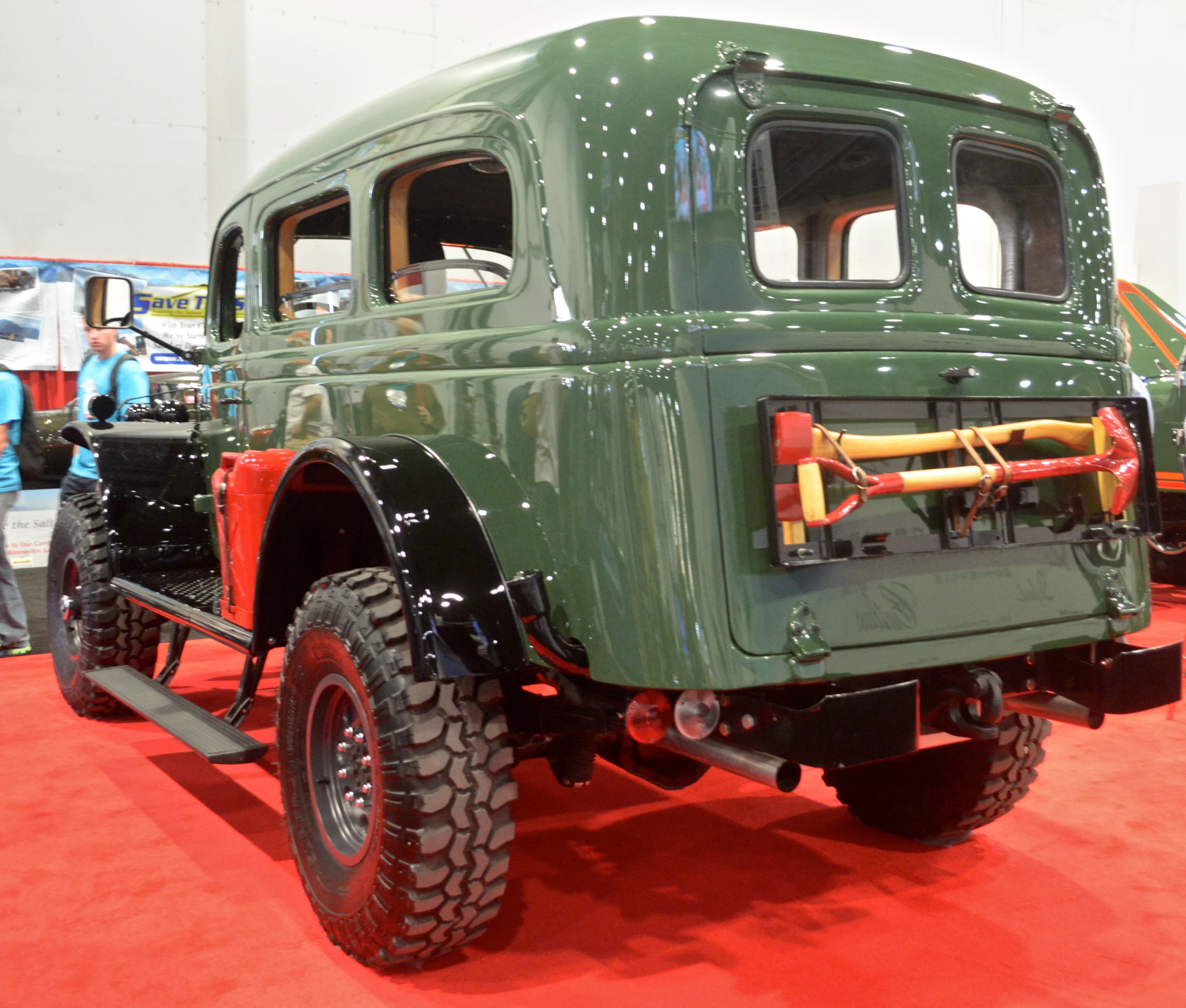 The Legacy Dodge Carryall is powered by a 430-hp Chevy LS engine or optional Cummins turbo diesel (Photo: C.C. Weiss/Gizmag)