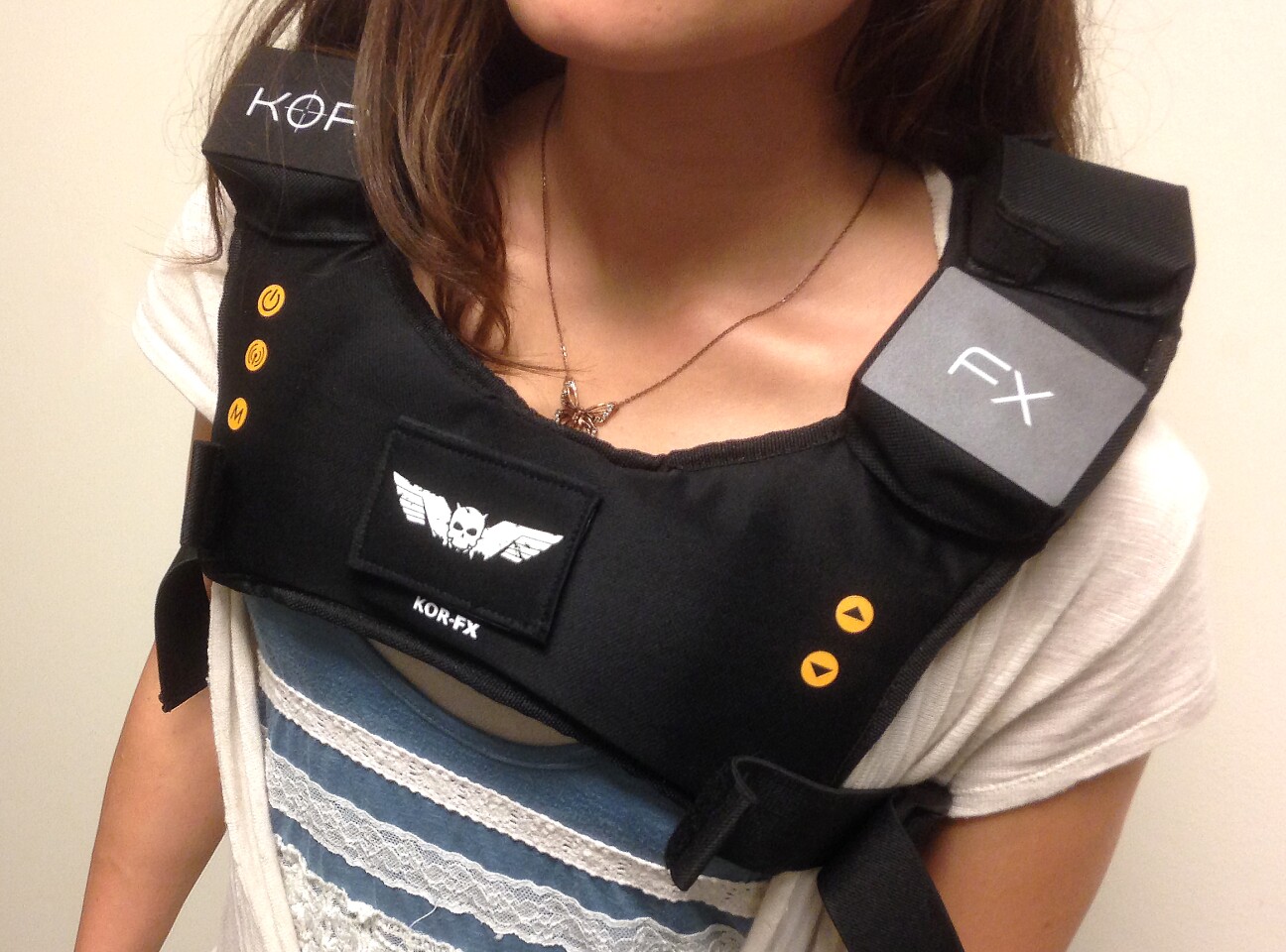 Adjustable straps make the KOR-FX fit snugly and comfortably on people no matter their size and shape.