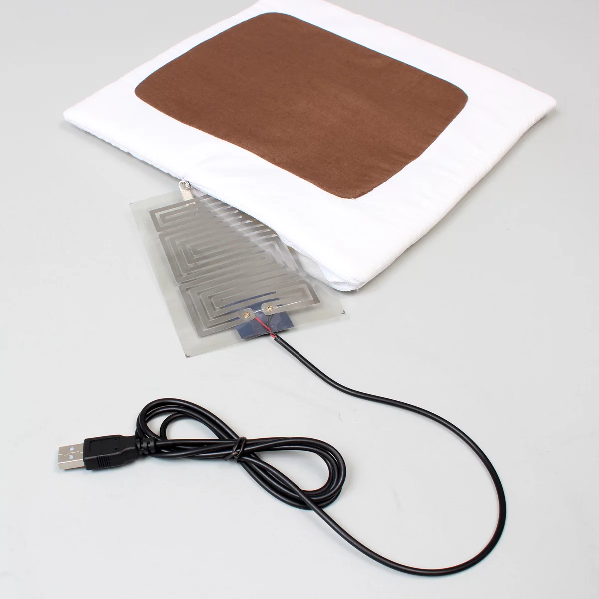 Thanko's Futon warming mouse pad