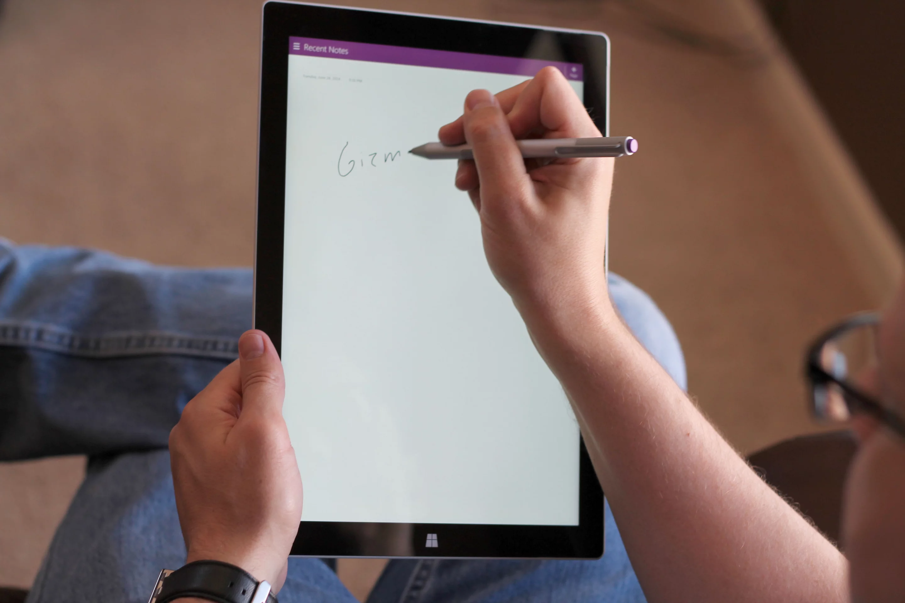 Using the Surface in portrait mode (for OneNote) (Photo: Will Shanklin/Gizmag.com)