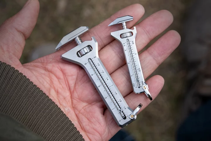 The new TiSpanner 3.0 (left) alongside its puny predecessor, the 2.0