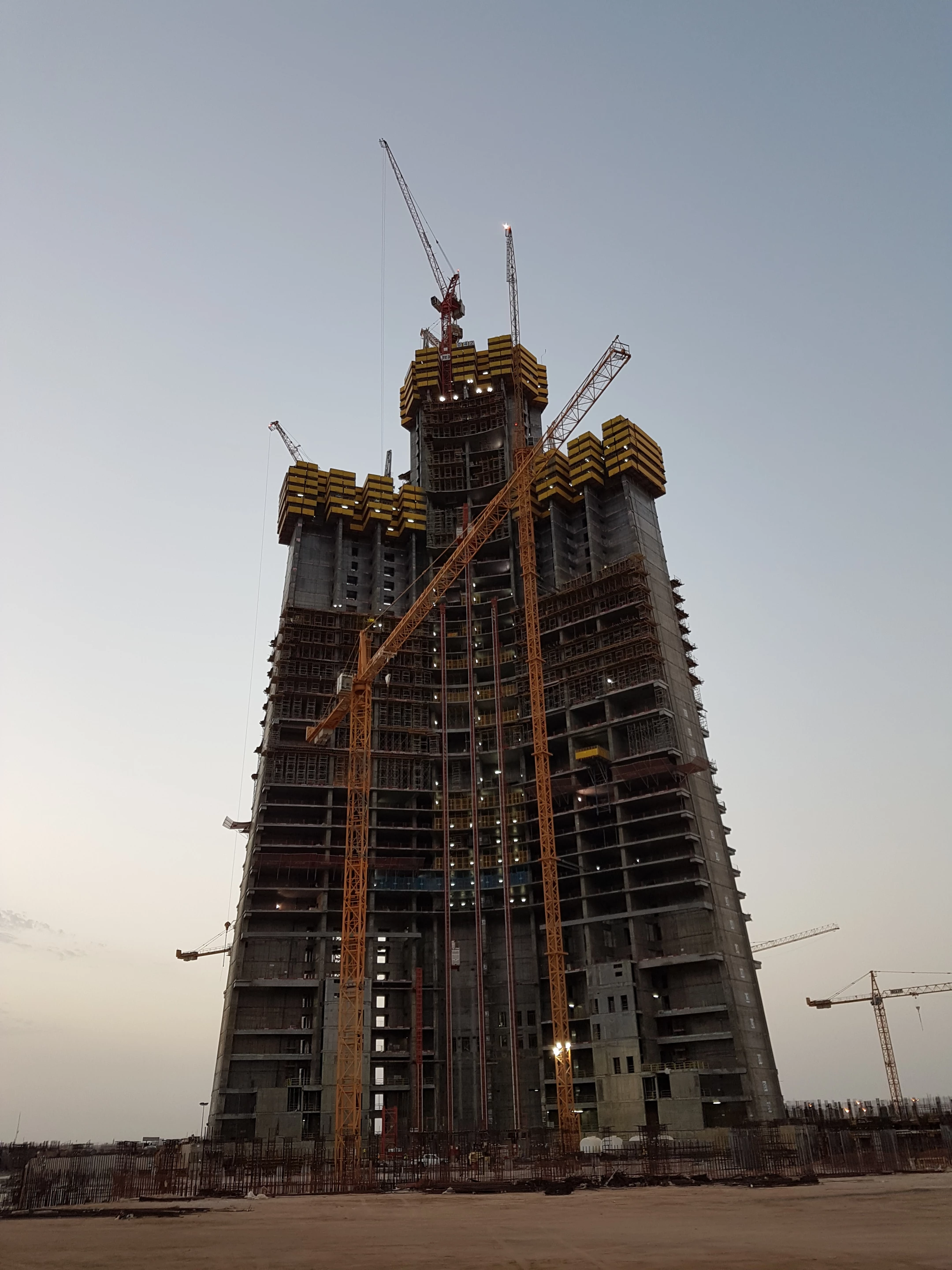 The Jeddah Tower, by AS+GG, has already reached a height of roughly 60 floors but work had been halted for several years