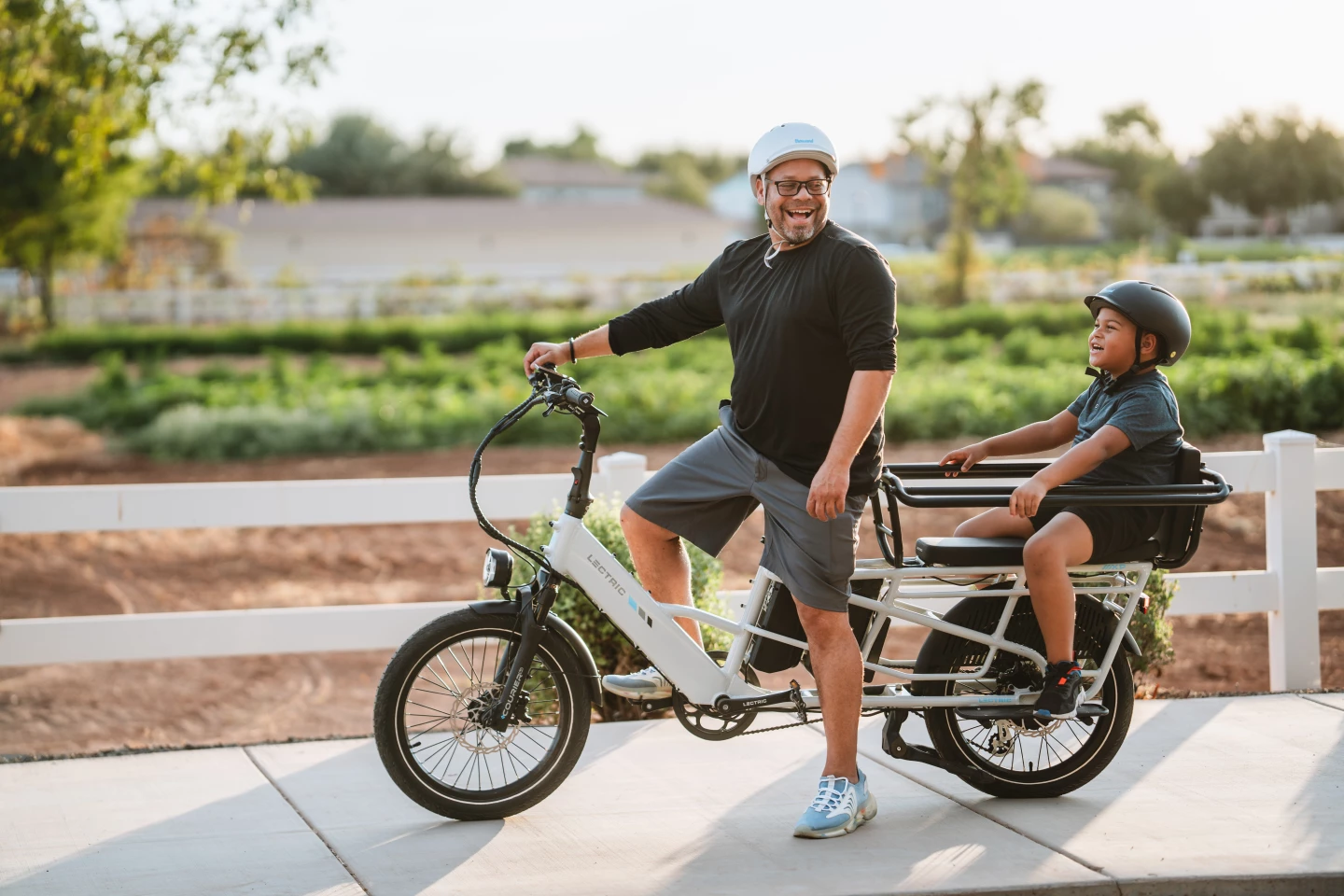 The Xpedition 2.0 has a maximum payload of 450 lb