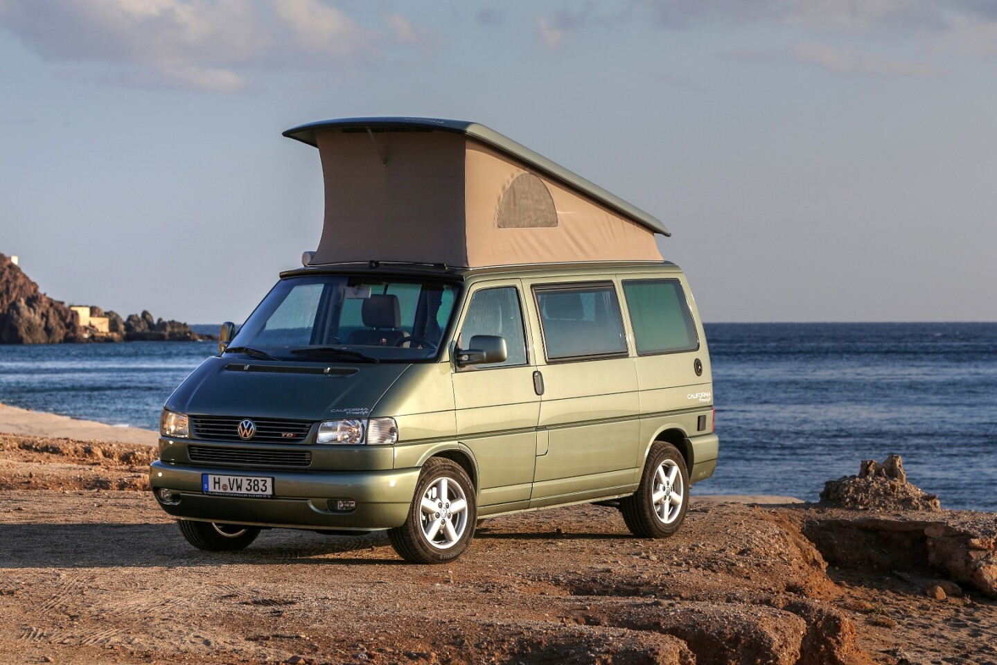 Volkswagen makes van life bigger with production California XXL camper van