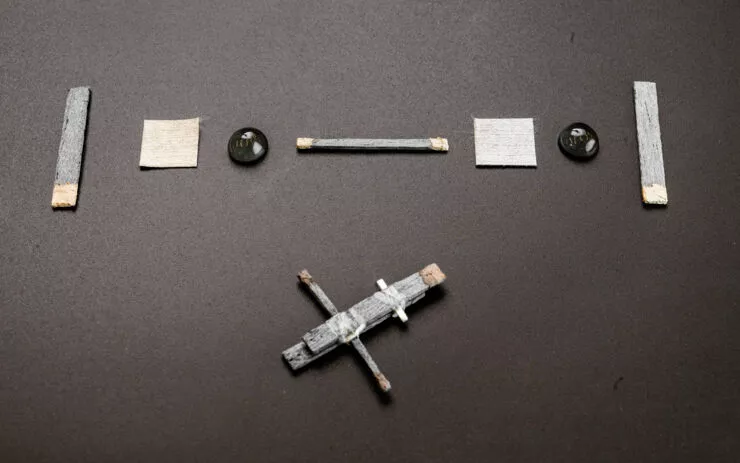The components of Linköping University's new wooden transistor