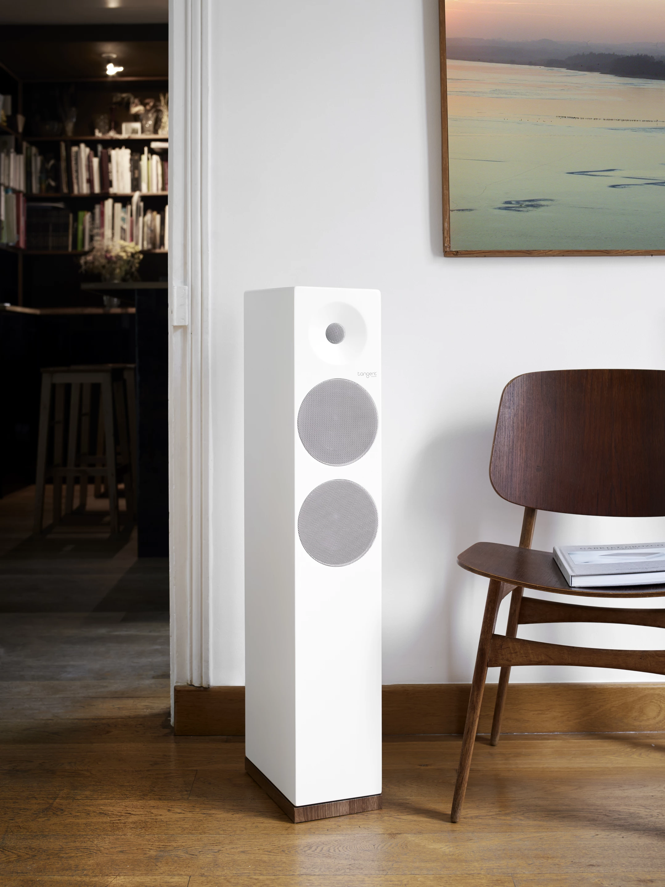 The Tangent Audio Spectrum X6 BT speakers feature cooked-in Bluetooth 4.2 with aptX support (for "CD quality" streaming)