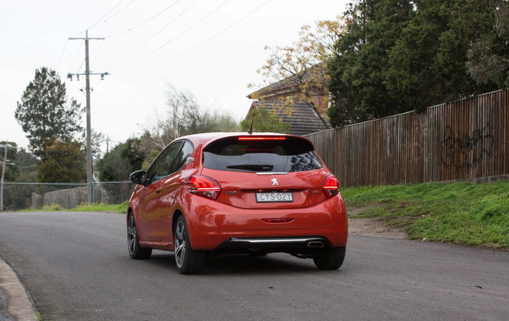 The 208 GTi gets a neat little rear diffuser