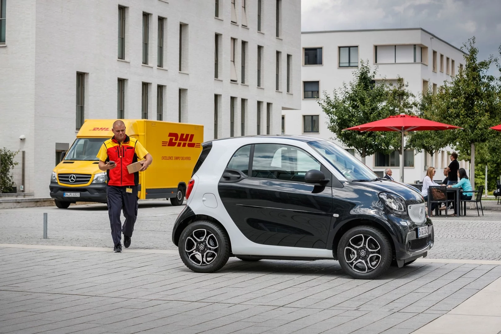 "Smart Ready to Drop" is the first innovation from the carmaker's "smart lab" think tank