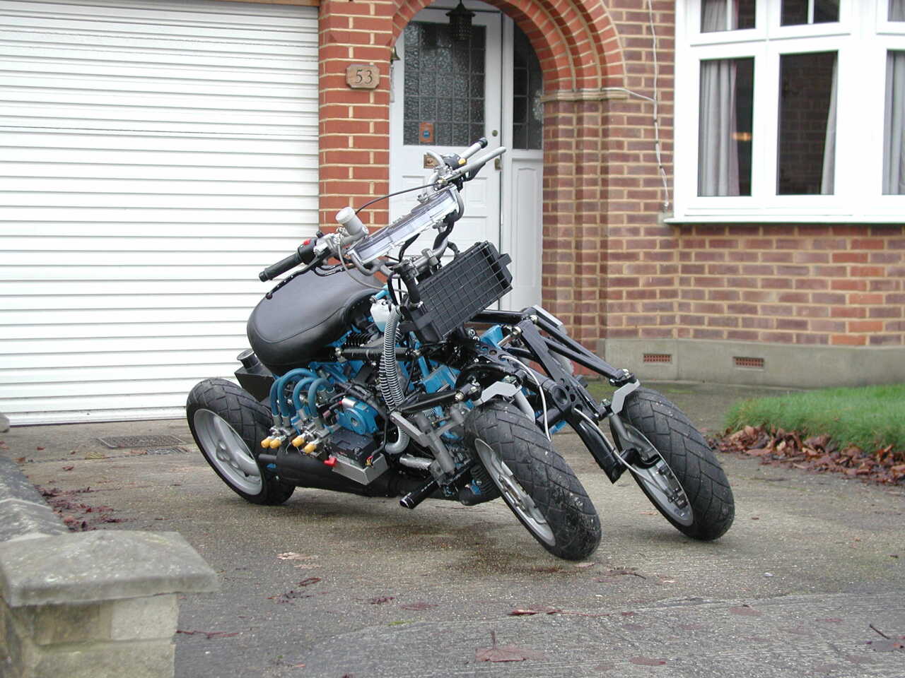4MC: The 20 year making of the tilting 4-wheeler