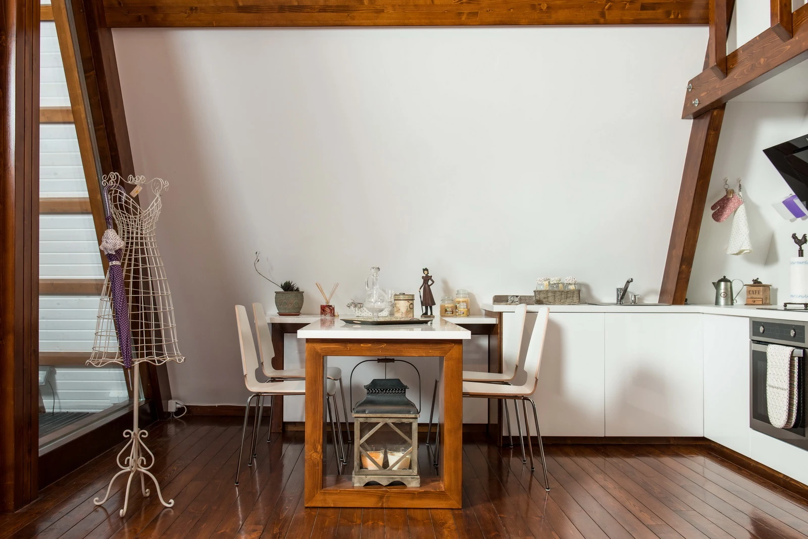 Optional extras include a series of furniture pieces
