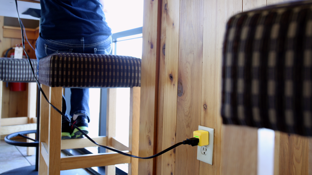The SunPort uses US Solar Renewable Energy Certificates