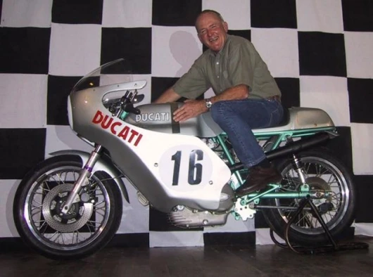 Paul Smart abord his machine which is on loan to the Ducati museum - Smart is on holidays in Australia and will launch the bikes in Melbourne and Sydney during February