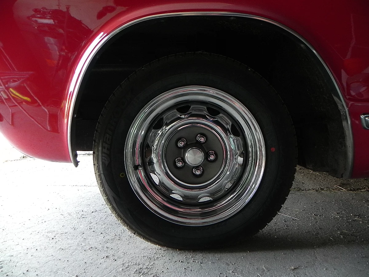 The new wheels, dusty but unmarked, look great on the Dart, adding their stainless shine to the chrome accents on the car