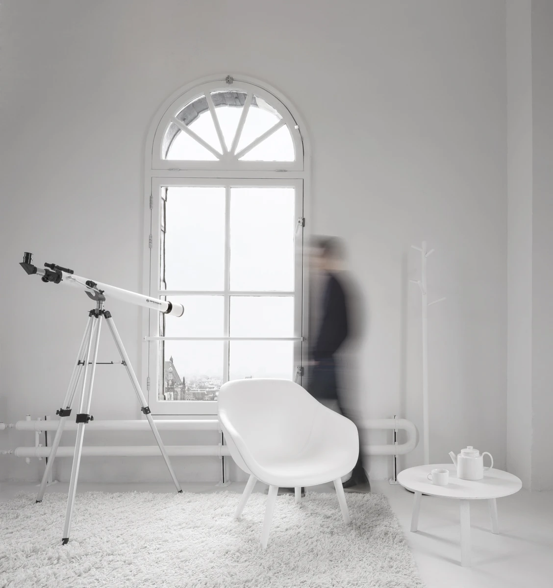 One section is painted all-white and includes a telescope and some furniture for the artist to relax and gaze out of the window (Photo: i29)