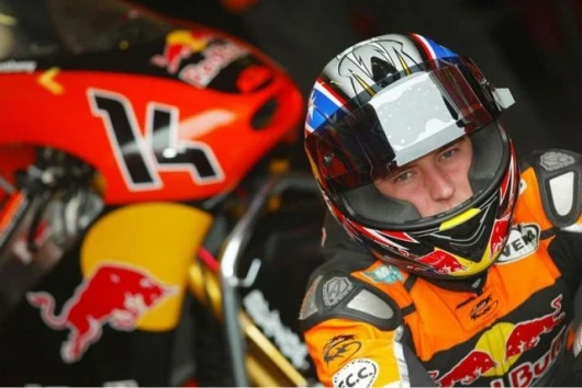 Awaiting the call to the start line. Image: O. Bergamaschi