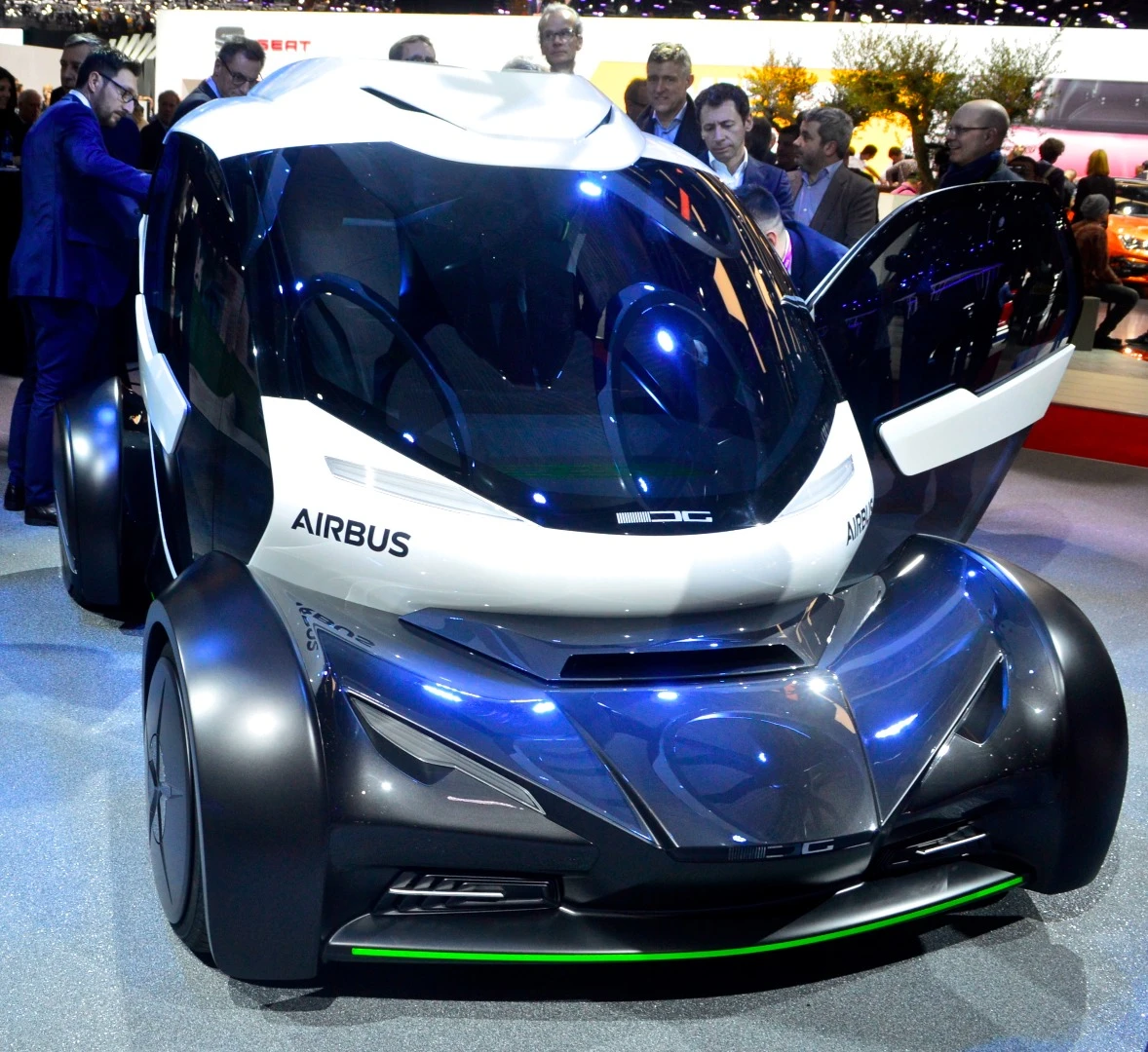 A collaboration between aerospace staple Airbus and Italdesign, the Pop.Up concept shows a futuristic look at air/ground travel