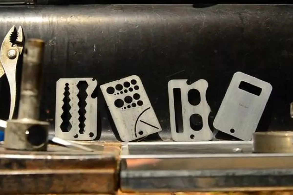 Tuls is a collection of credit card-sized multi-purpose tools designed to suit most needs