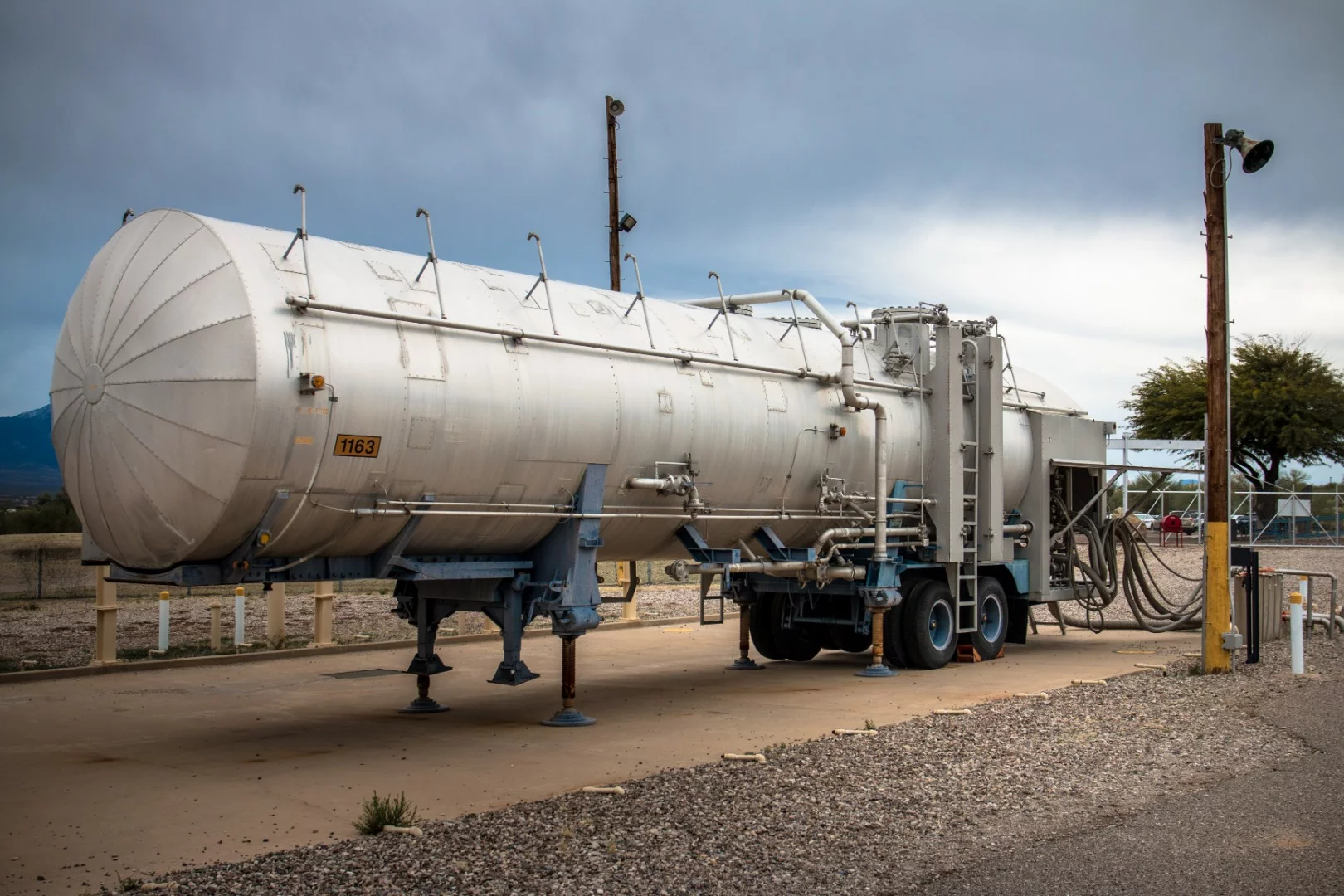 The hardstand was used to transfer the propellants from tanker trucks to the missile once every few years