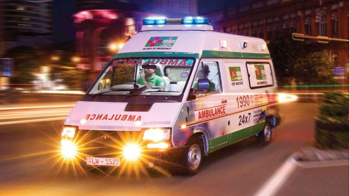 Connected ambulance crews debut mixed-reality emergency response - Vimarsana News