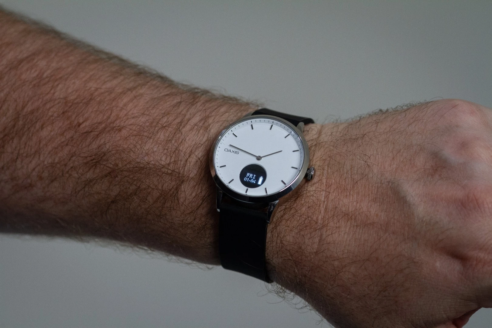 Oaxis Timepiece: date and battery screen