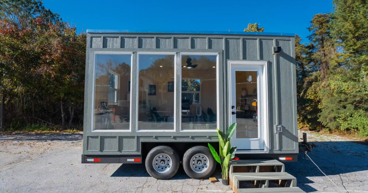 Don't like the view? Tiny workplace on wheels can move to a better ...