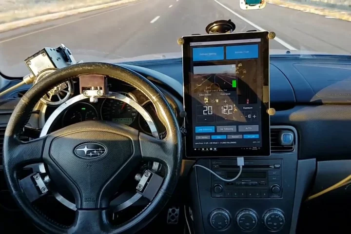 An early prototype of X-Matiks' LaneCruise system fitted to a Subaru Forester