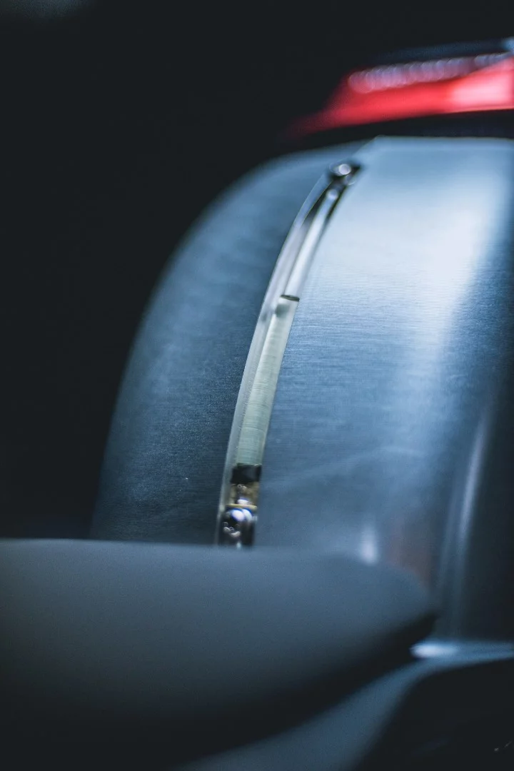 The principle of communicating vessels supports this simple fuel indicator setup on the DNA Filters DCR-017