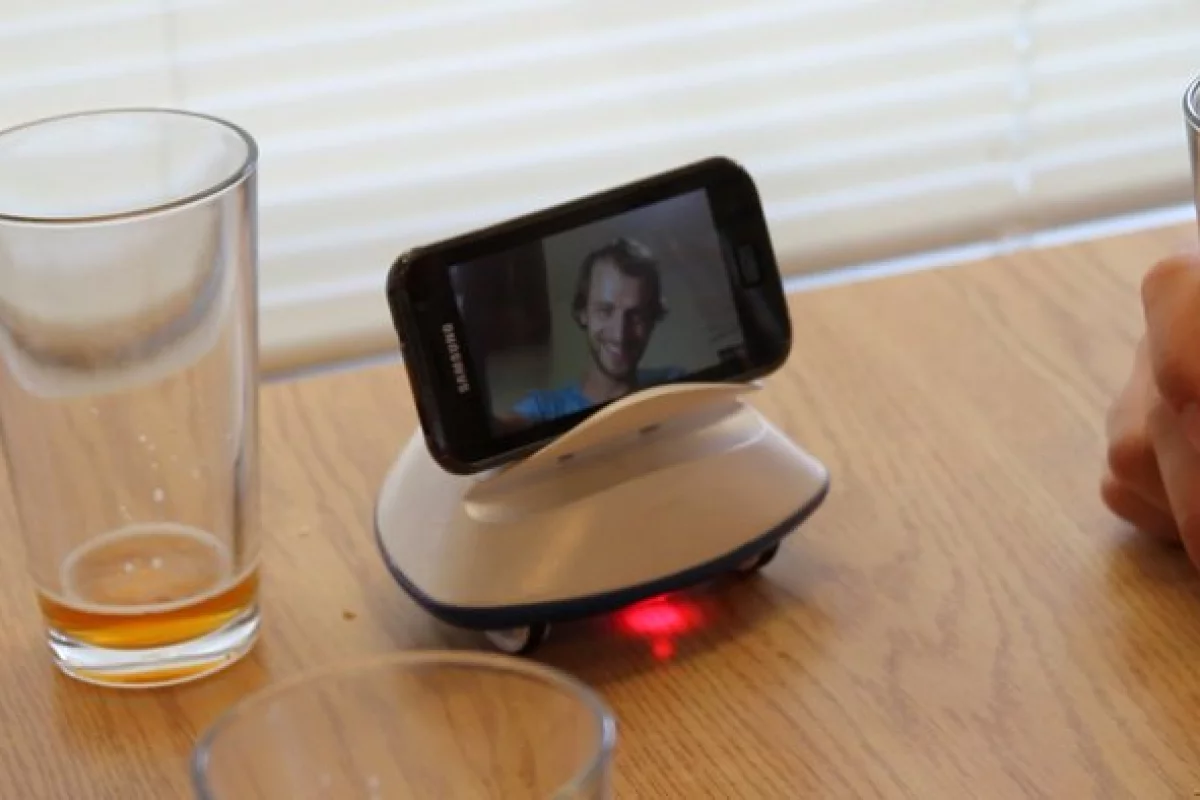 Botiful is a Skype-based telepresence robot, designed to work with Android smartphones