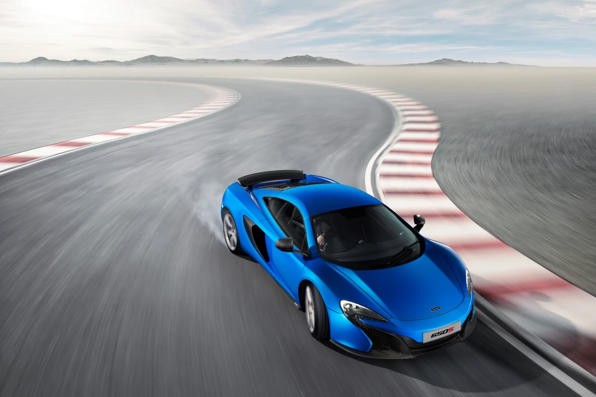 Appearing in Geneva next week, the 650S delivers a top speed of 333 km/h (207 mph) and the ability to hit 200 km/h (124 mph) in only 8.4 seconds