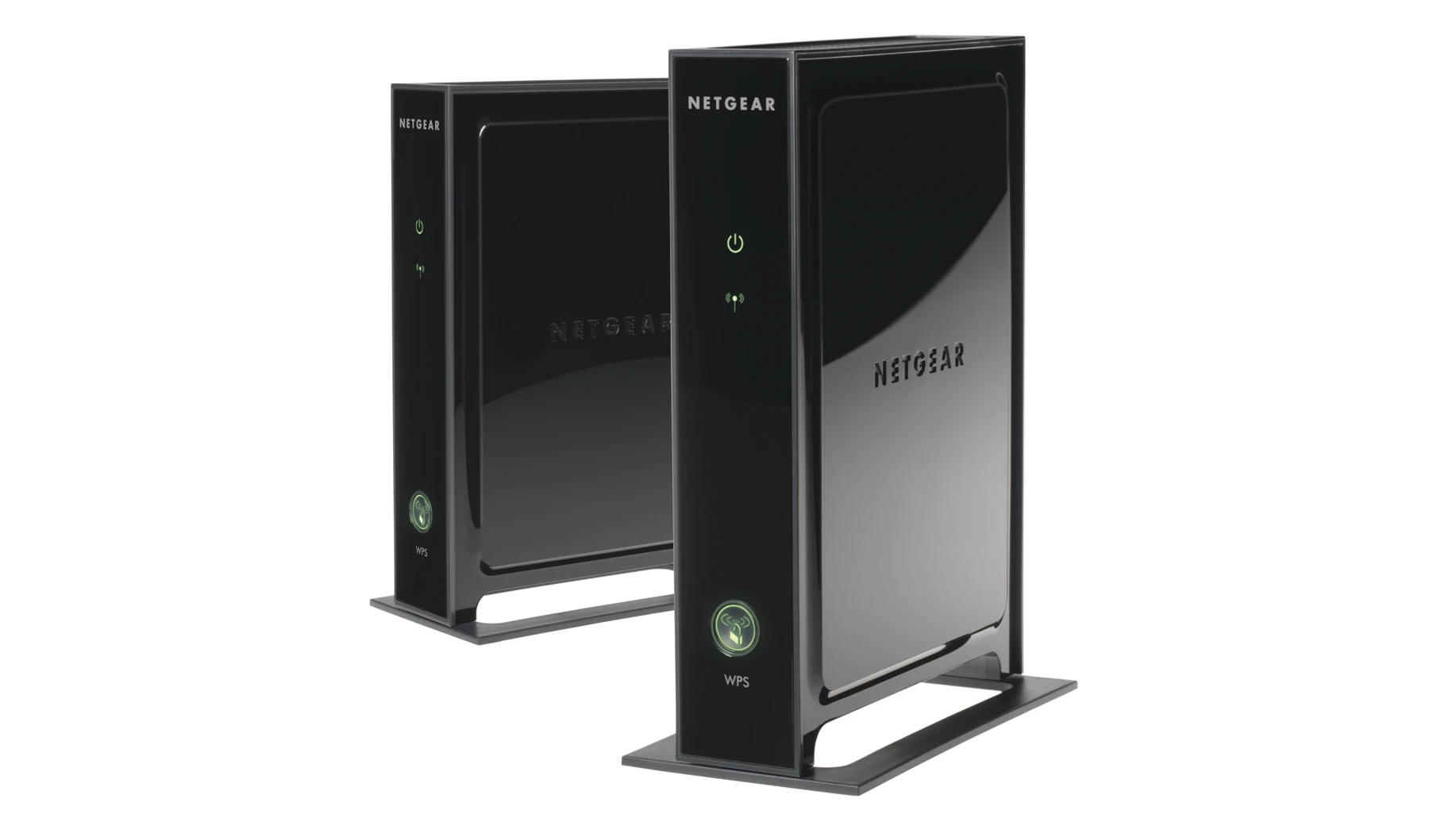 Each Netgear 3DHD adapter can be connected to a home theater device with a network port, and features four transmitters and four receivers for 4x4 MIMO connectivity