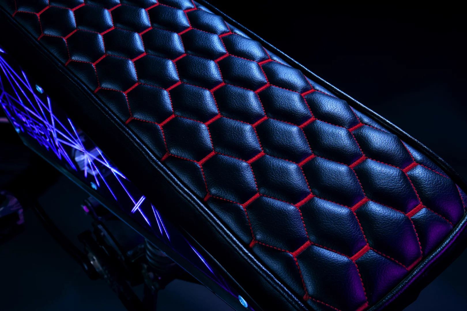 Xion explains that the large seat offers space for two (up to 500 lb) and a lower center of gravity