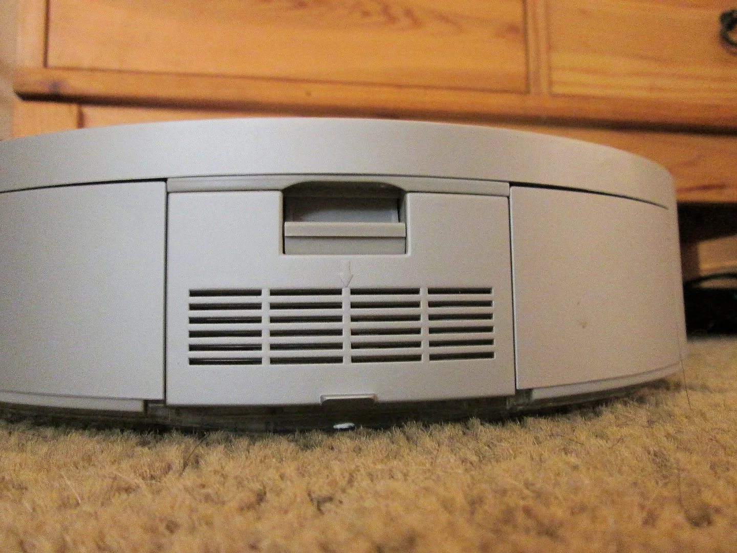 The bObi Pet showing its removable dust bin