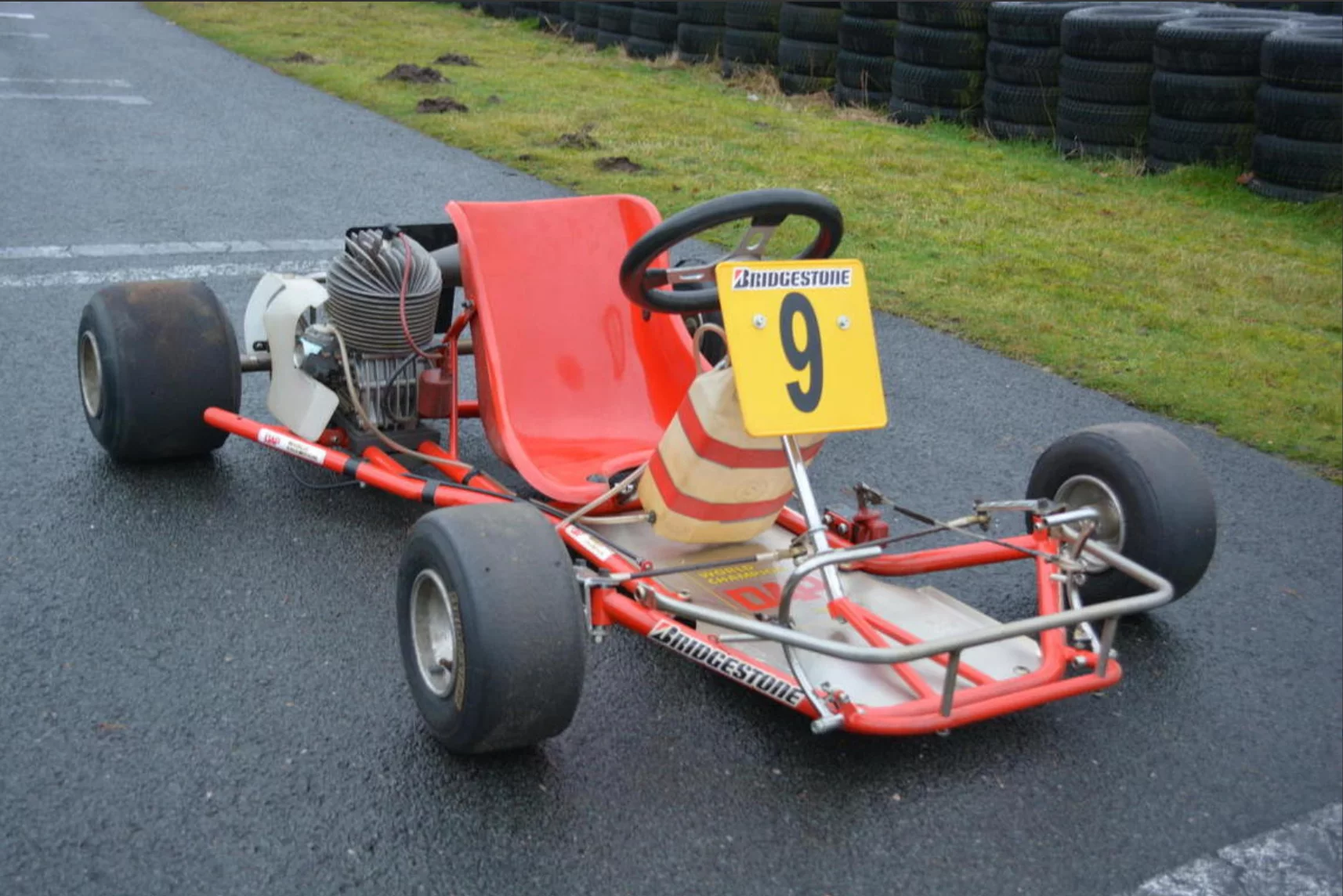 If Bonhams' estimated sale price of €24,000 to €28,000 for Ayrton Senna's 1981 DAP KART is accurate, it will be one of the cheapest Senna memorabilia items ever sold. That's US$27,000 to US$32,000 given the favorable USD exchange rates at present.