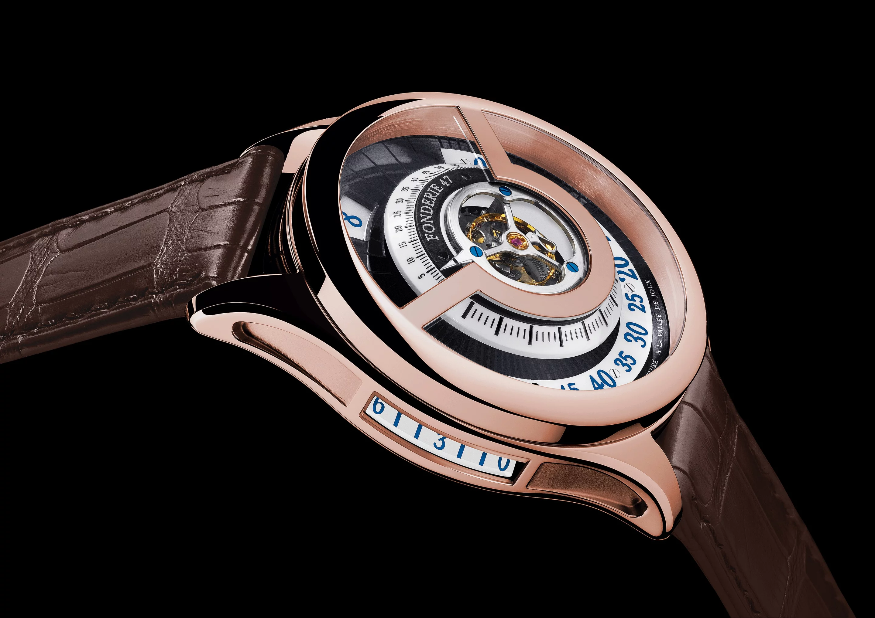 The Fonderie 47 Inversion Principle showing the side power reserve indicator