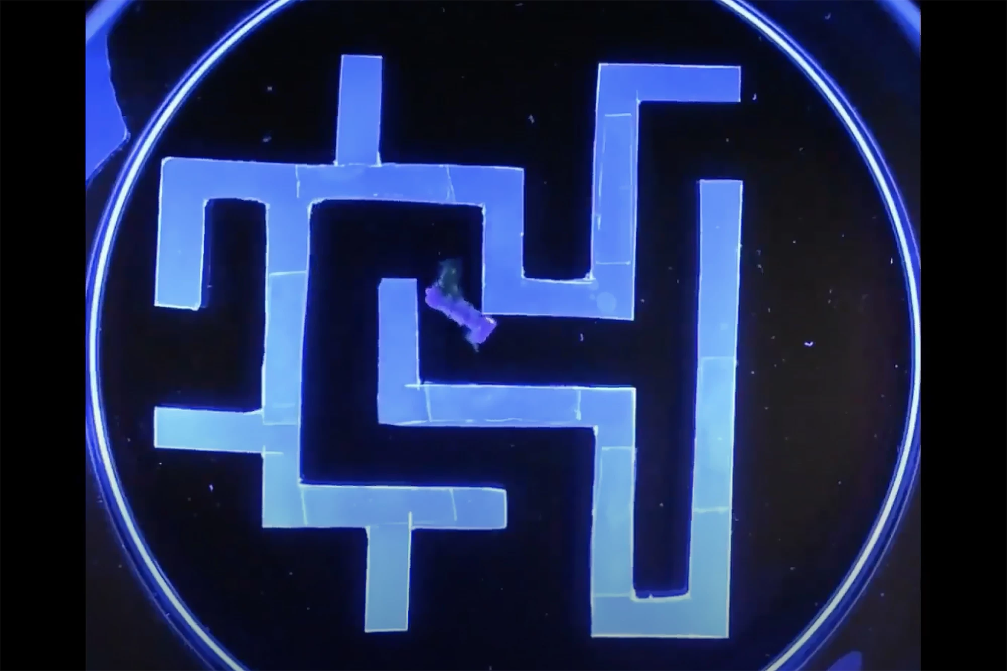 Using a plant-based hydrogel, researchers have created navigable, shape-changing small-scale robots