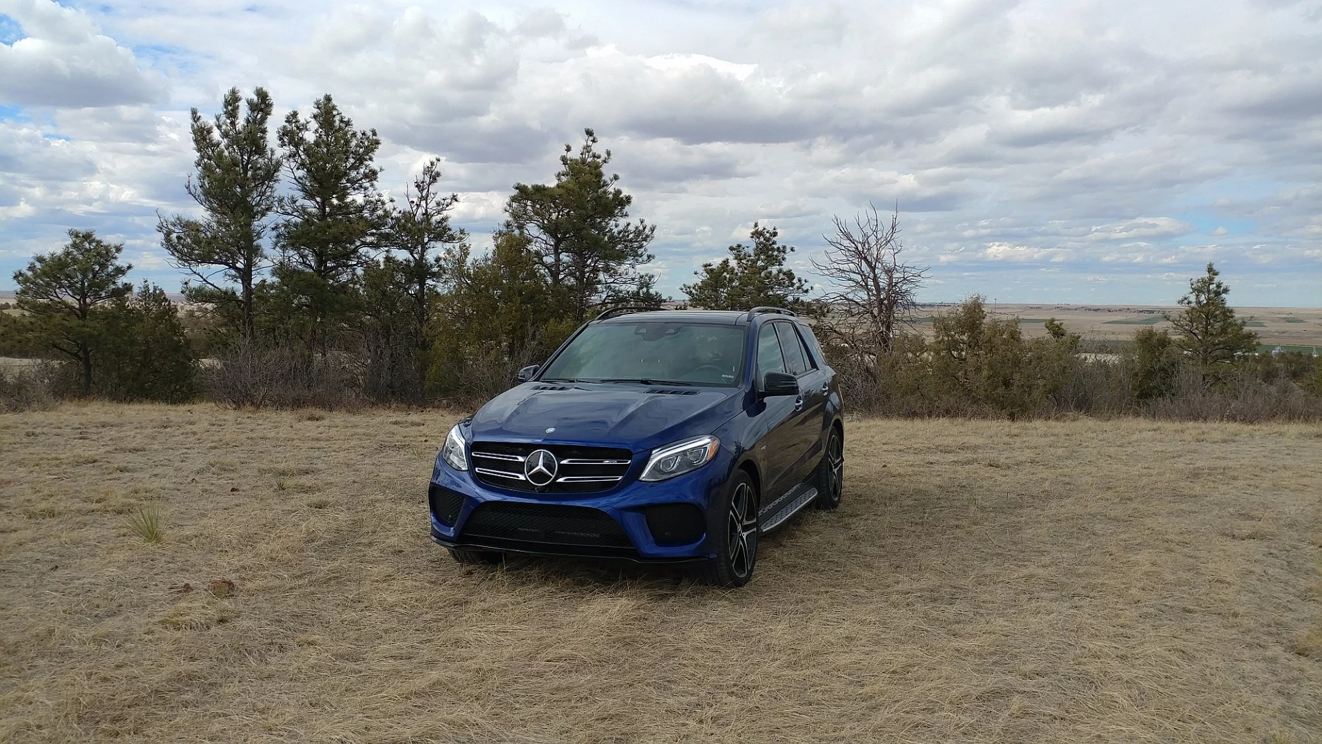 We spent a week in the 2017 Mercedes-Benz GLE43 in its standard body style, using it as a family hauler and daily driver