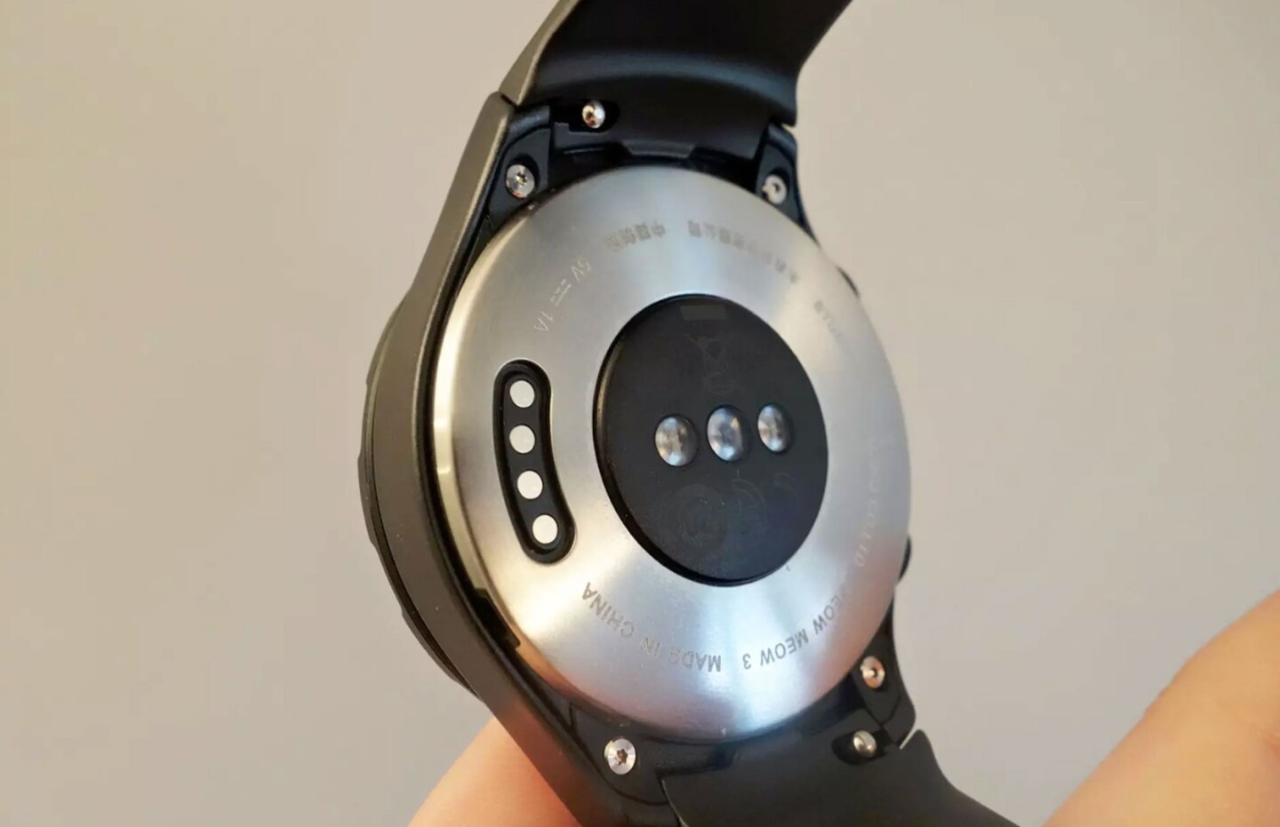 Back of the Huawei Watch 2