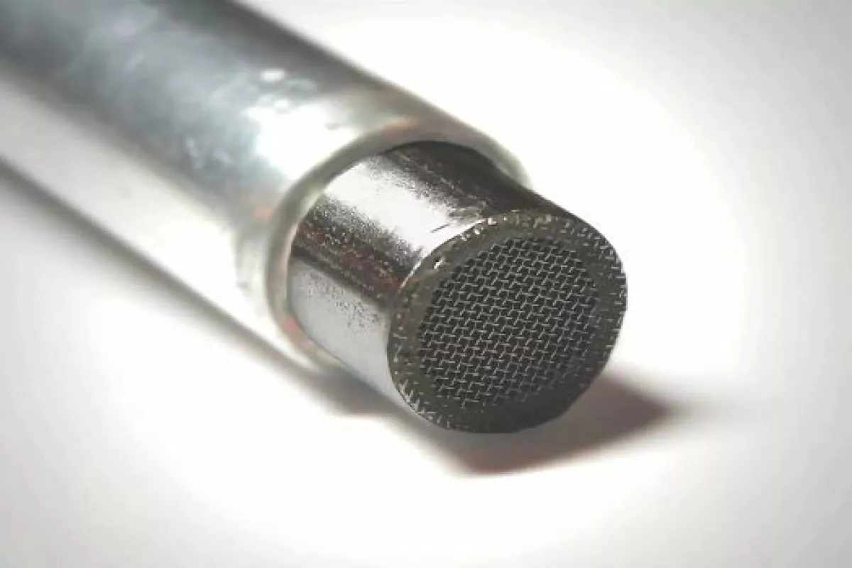 The Fuel Nozzle Drip Retainer is said to virtually eliminate the wasted drops of fuel that trickle out of gas pumps