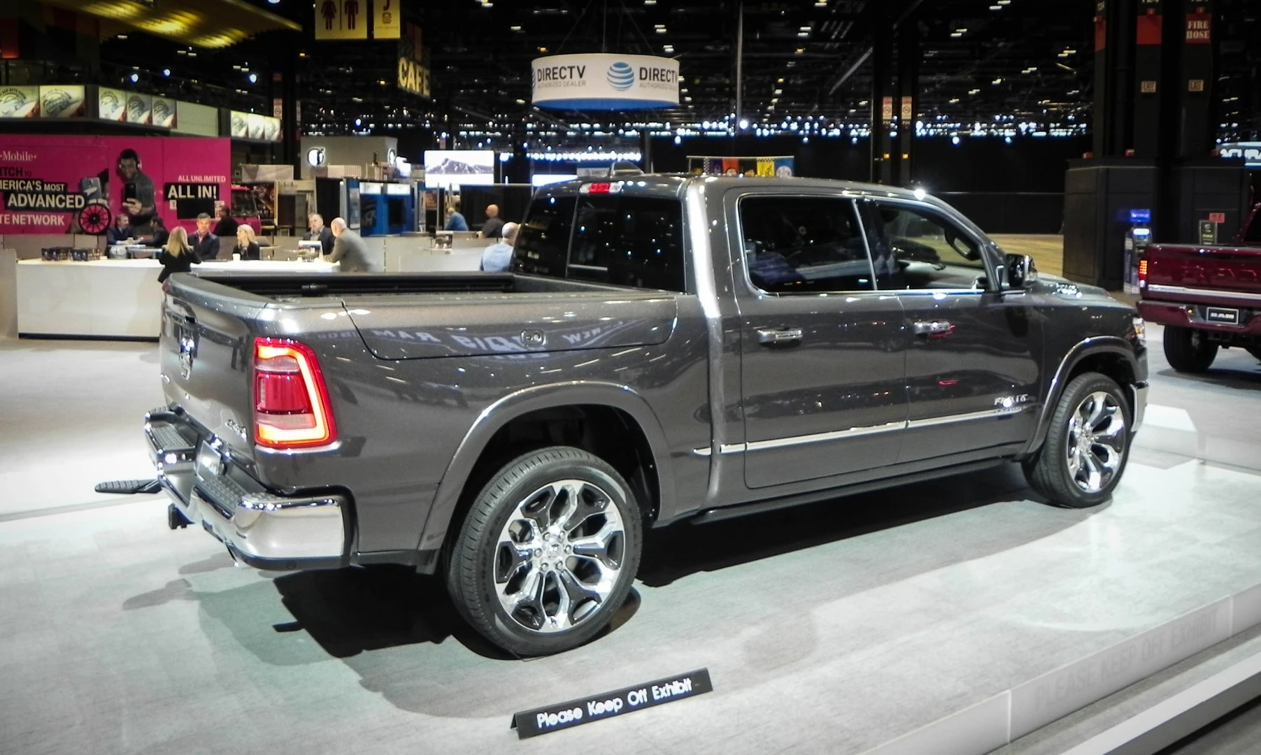 This model of the 2019 Ram 1500 includes the popular Ram Box option for bed storage over the wheel wells