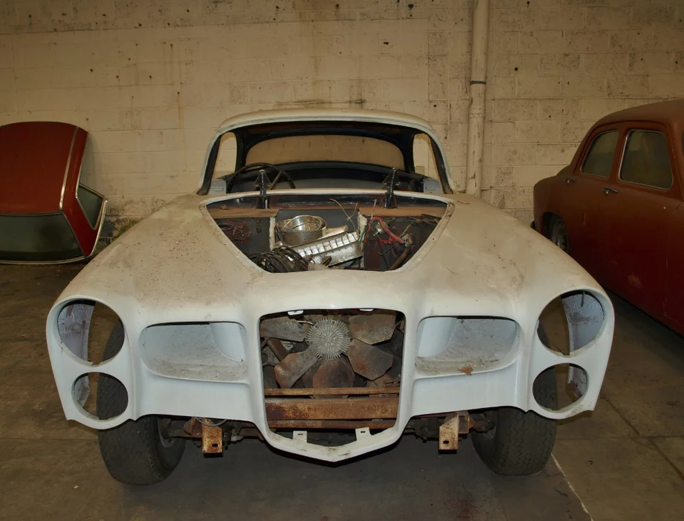 The 1962 Facel Vega HK500 topped the sales at the April 12 auction, attracting a price of £64,400 (US$107,700)