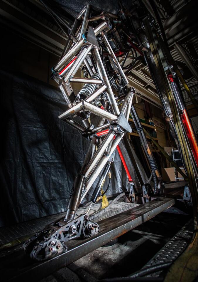 The Alpha Leg is a 2/3-scale prototype leg mounted on a moving tower used to do engineering R&D and to train future pilots (Photo: Anti-Robot)