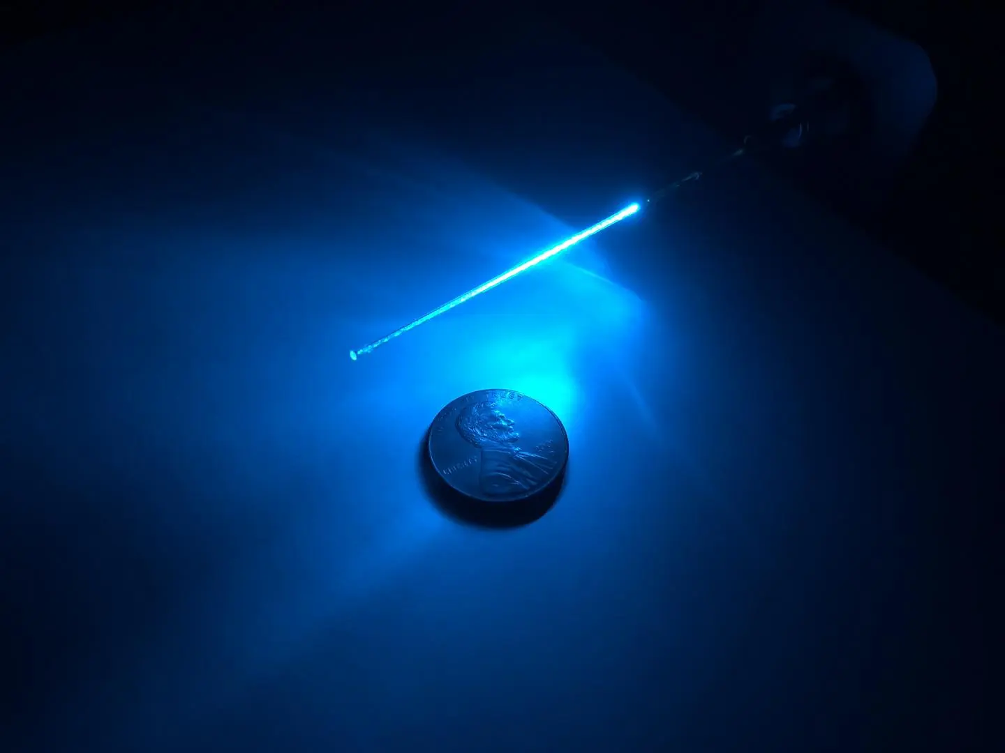 One of the far-UVC-diffusing optical fibers used in the study