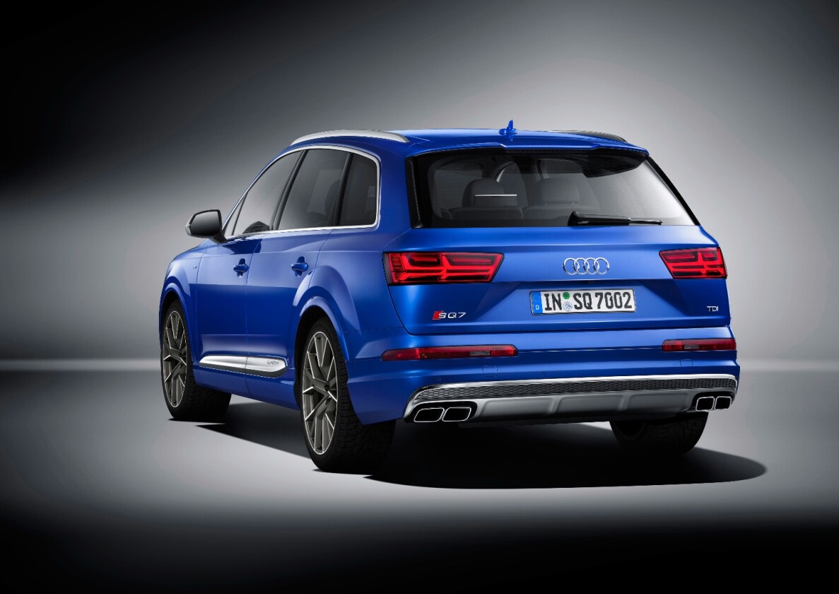 With 900 Nm on tap, the Q7 would be perfect for towing a boat or campervan. We don't expect many to actually do that, though