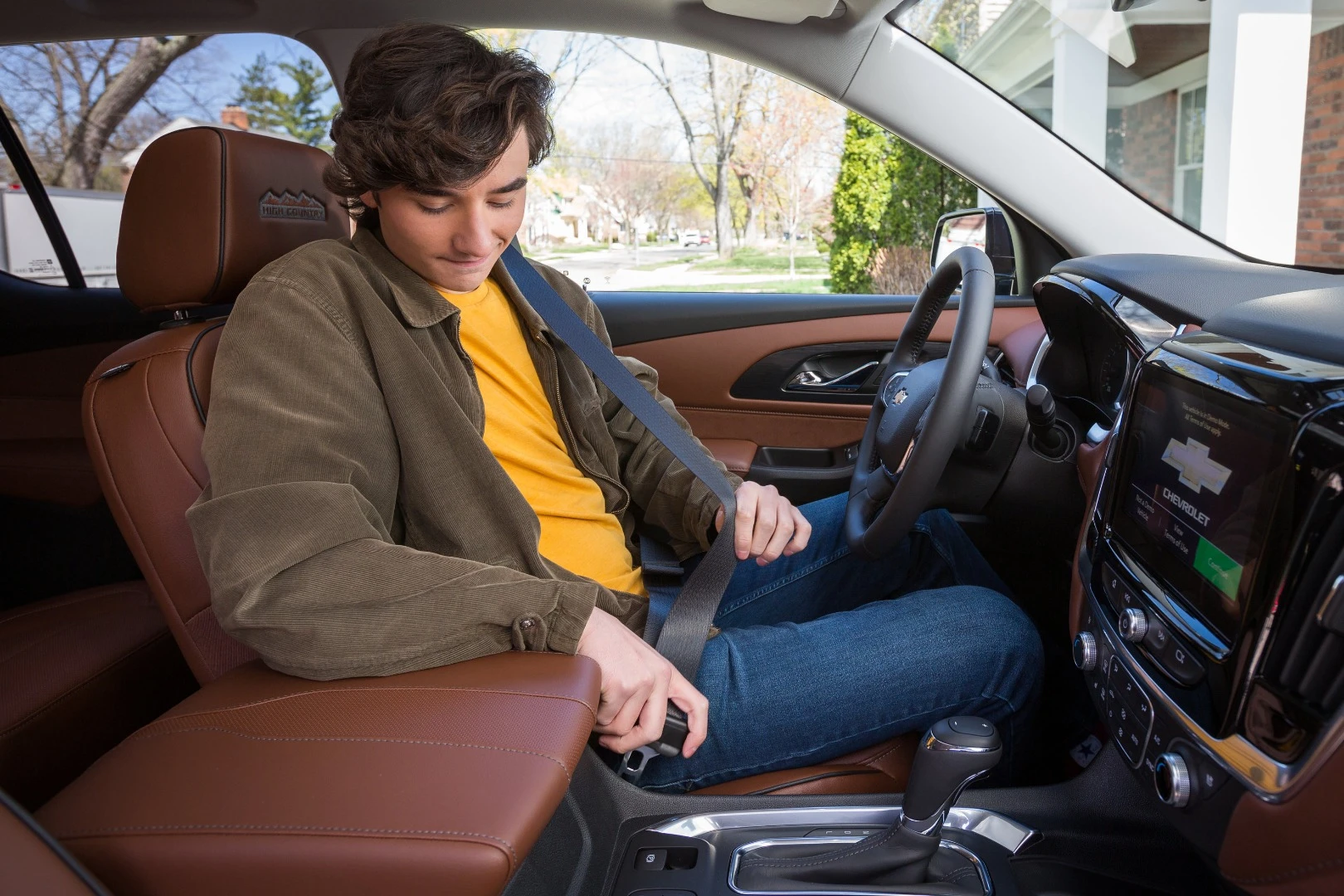 Announced today, the Buckle to Drive feature keeps the car at a standstill until the driver is all buckled up
