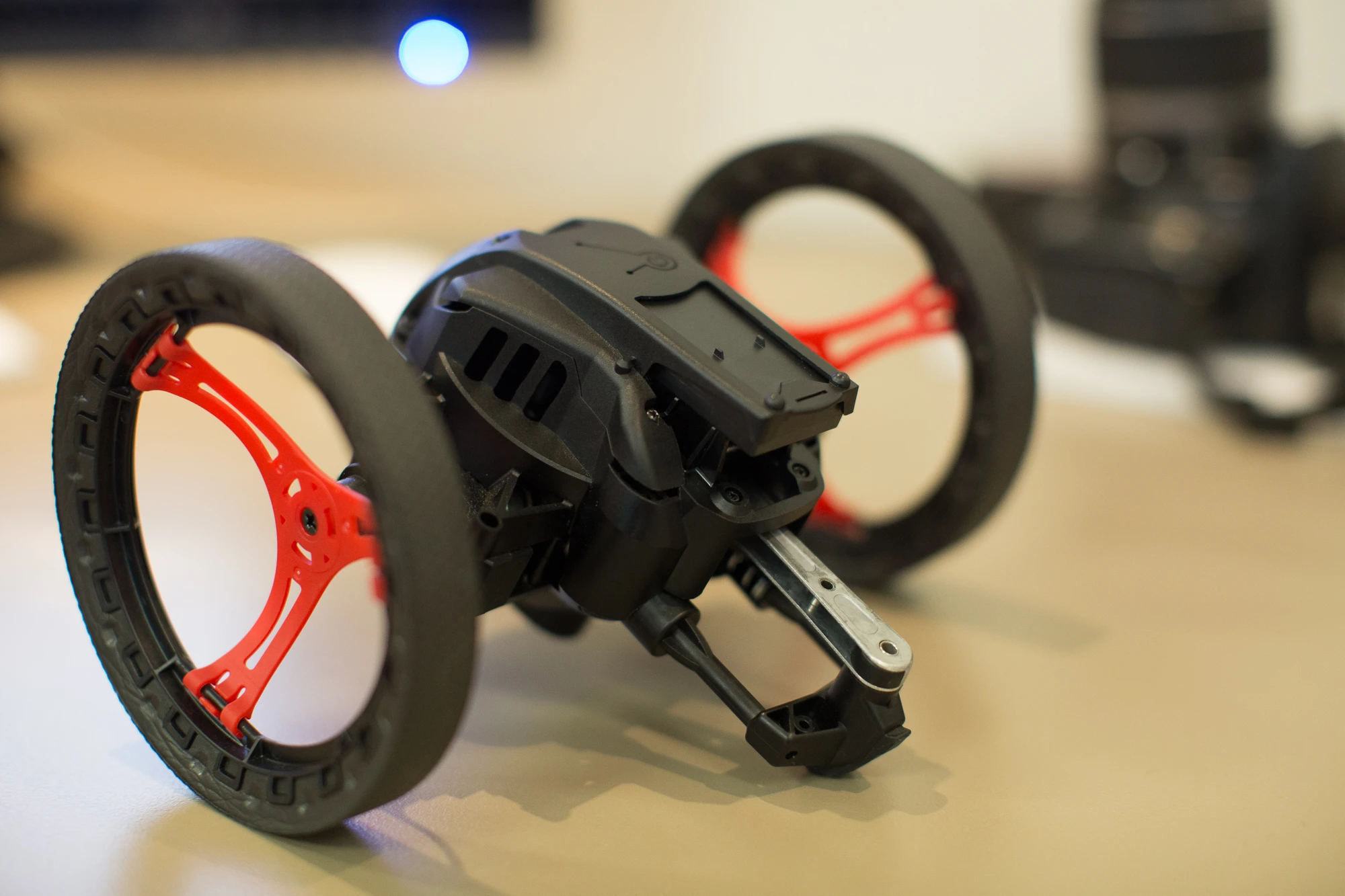 The Jumping Sumo's secret weapon is a spring system built into its backside (Photo Gizmag/Nick Lavars)