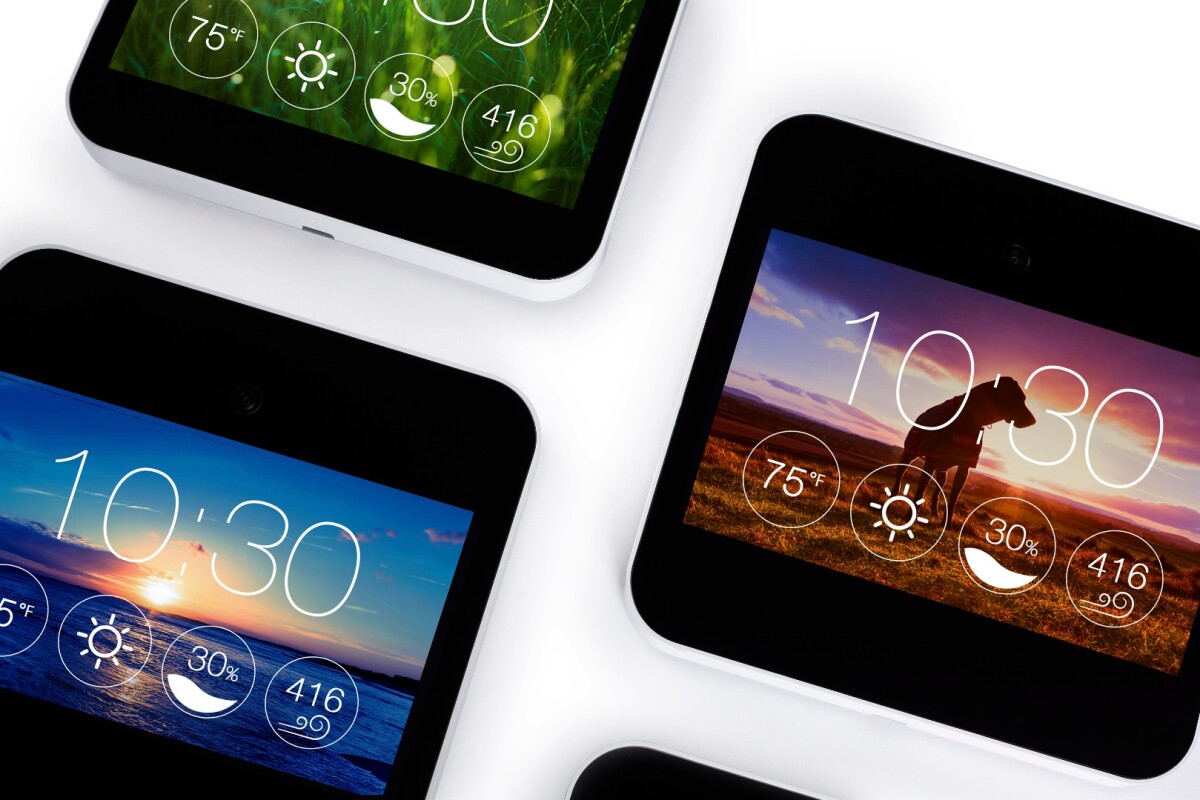 Sentri offers a choice of background themes