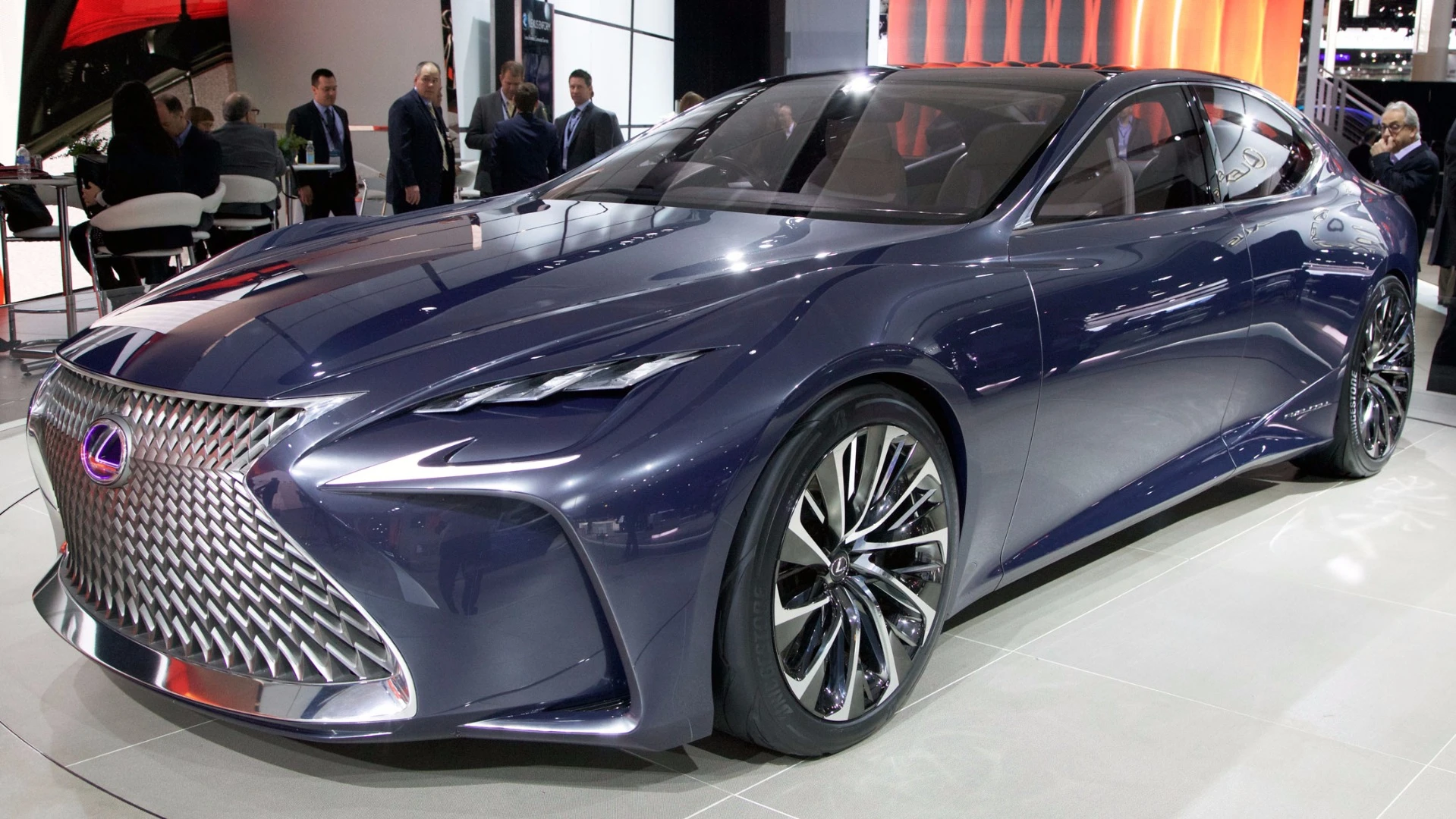 The Lexus LF-FC debuted in Tokyo, and has a fuel-cell engine hiding beneath that massive spindle grille