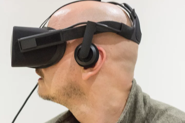 Gizmag takes the Oculus Rift for a spin