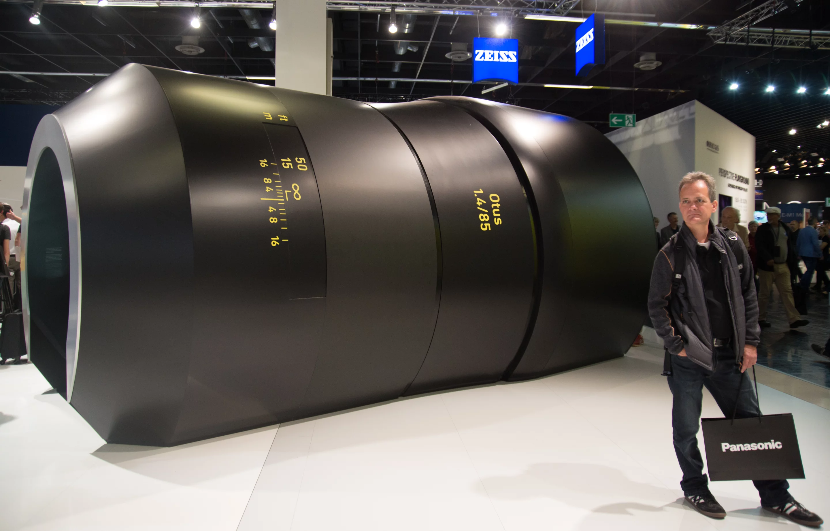 Zeiss wanted to be sure it had the biggest lens at Photokina 2016