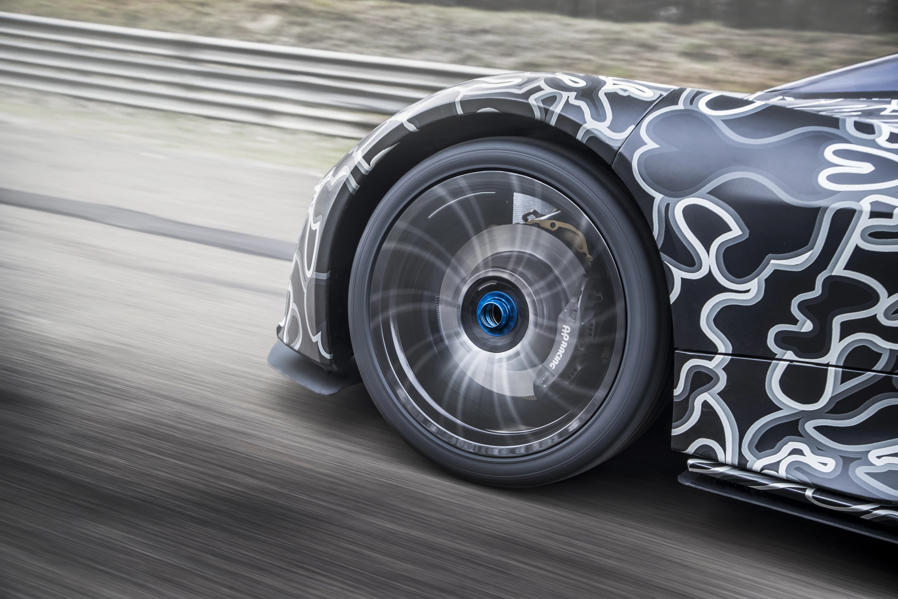 Techrules powers its wheels with two, four or six motors